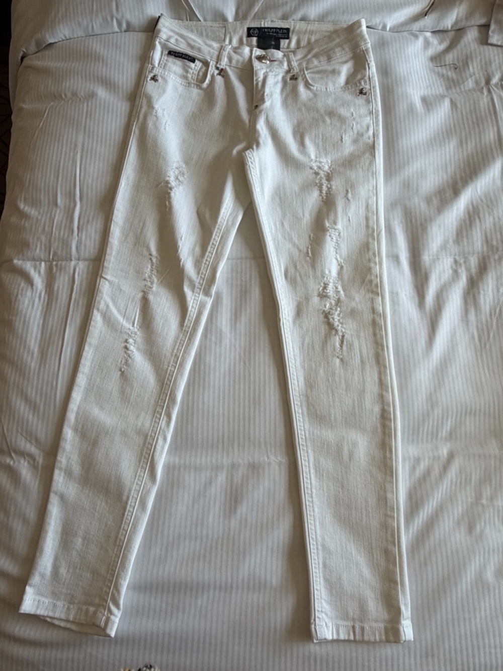 Philipp Plein White Slim distressed skinny Jeans with Skull Accents